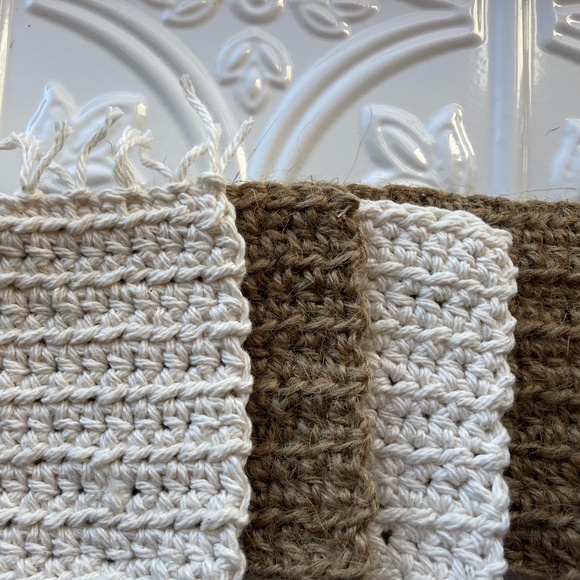 Gift Set of 4 coasters - Picture 5 of 8